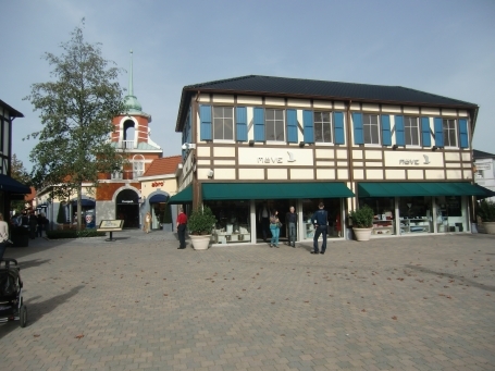 Roermond : Designer Outlet Center